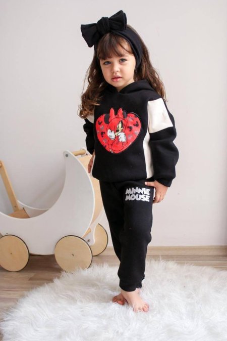 بدلة بناتي شتوي zara